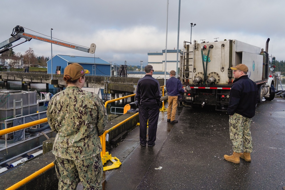 NUWC Division Keyport assists Coho Salmon transfer