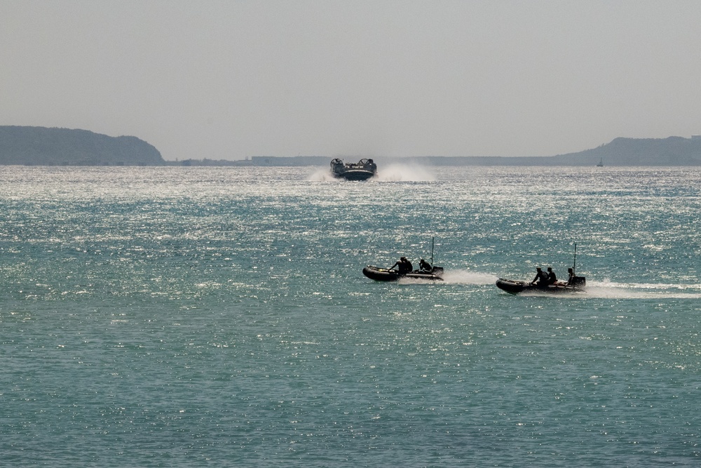 Iron Fist 24: 31st MEU, JGSDF conduct bilateral landing