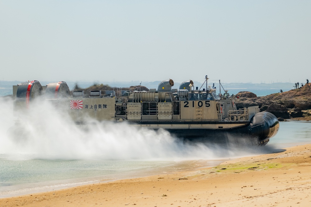 Iron Fist 24: 31st MEU, JGSDF conduct bilateral landing