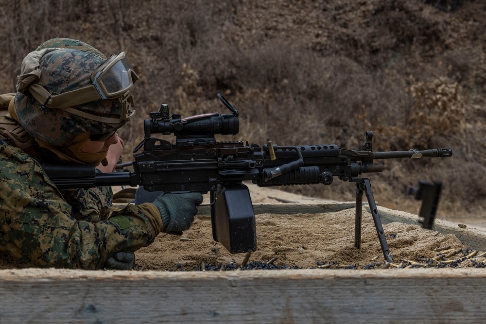 3rd LSB conducts a M249 light machine gun range during Warrior Shield 24
