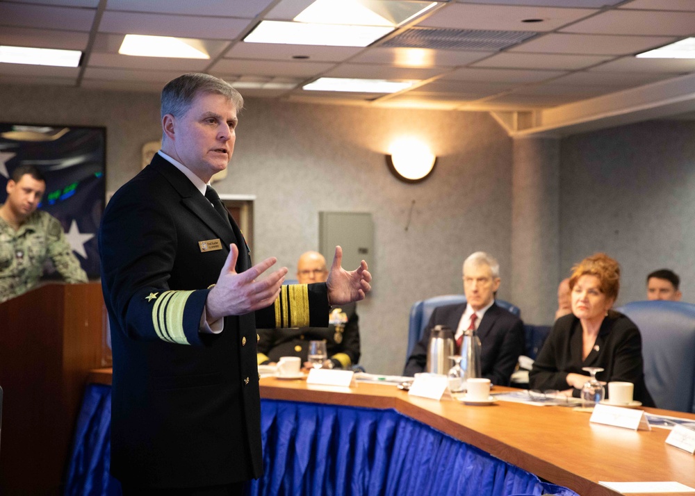 Commander, U.S. 7th Fleet Meets with the United Kingdom Defence Select Committee