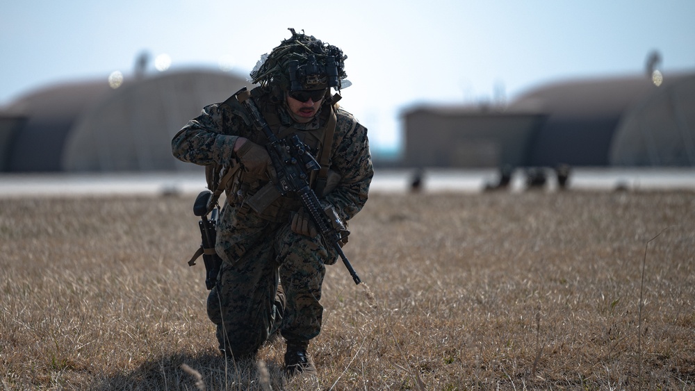 Wolf in Marine’s clothing: Wolf Pack hosts USMC, ROK Marines combined training