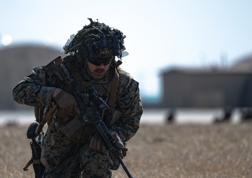 Wolf in Marine’s clothing: Wolf Pack hosts USMC, ROK Marines combined training