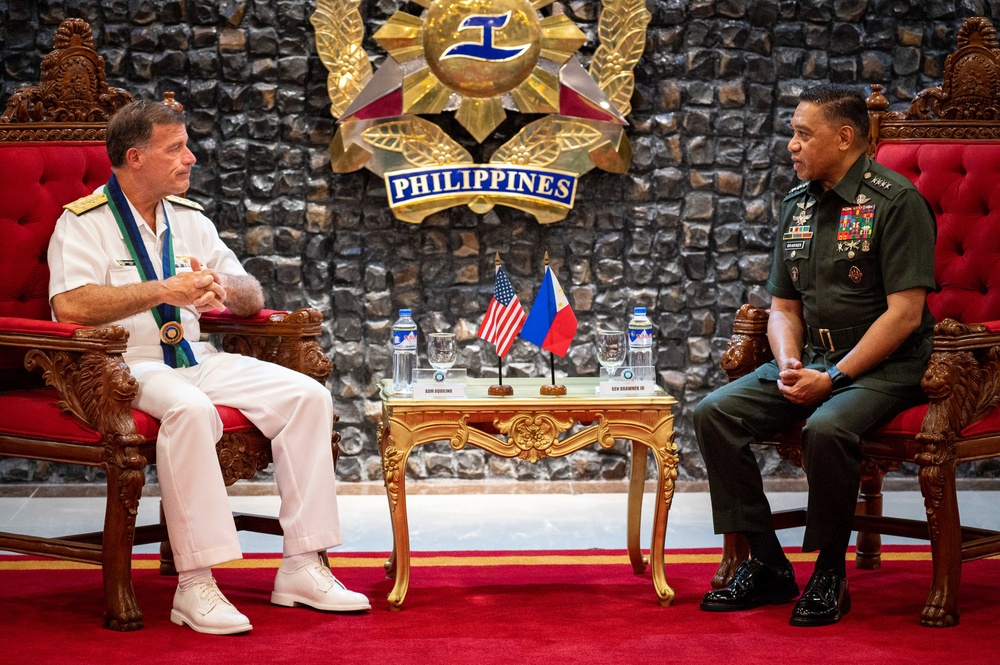 U.S. Indo-Pacific Commander Visits Camp Aguinaldo in the Philippines