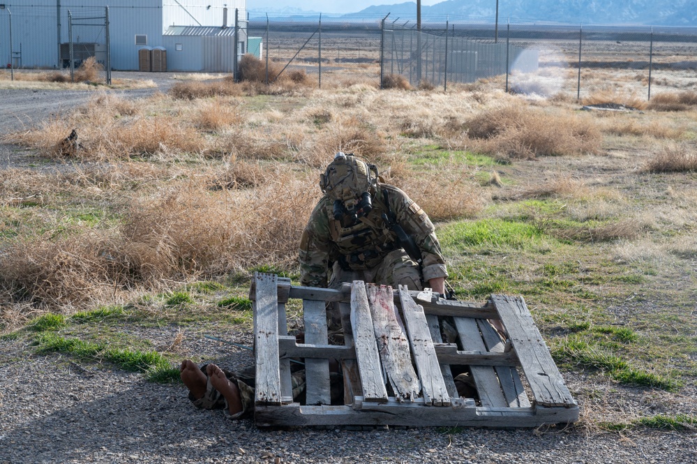 Special Tactics Airmen conduct MASCAL training during Emerald Warrior 24 (EW24)