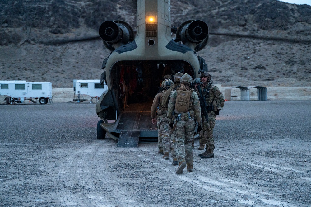 Special Tactics Airmen conduct MASCAL training during Emerald Warrior 24 (EW24)