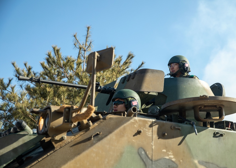 2ID US-ROK Combined Division conducts joint live fire exercise for Freedom Shield 24