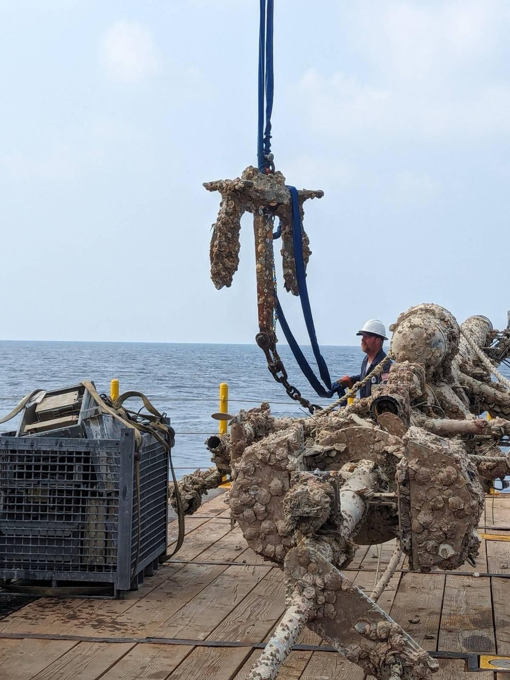USN and RTN Conduct Joint Dive-and-Salvage Operation