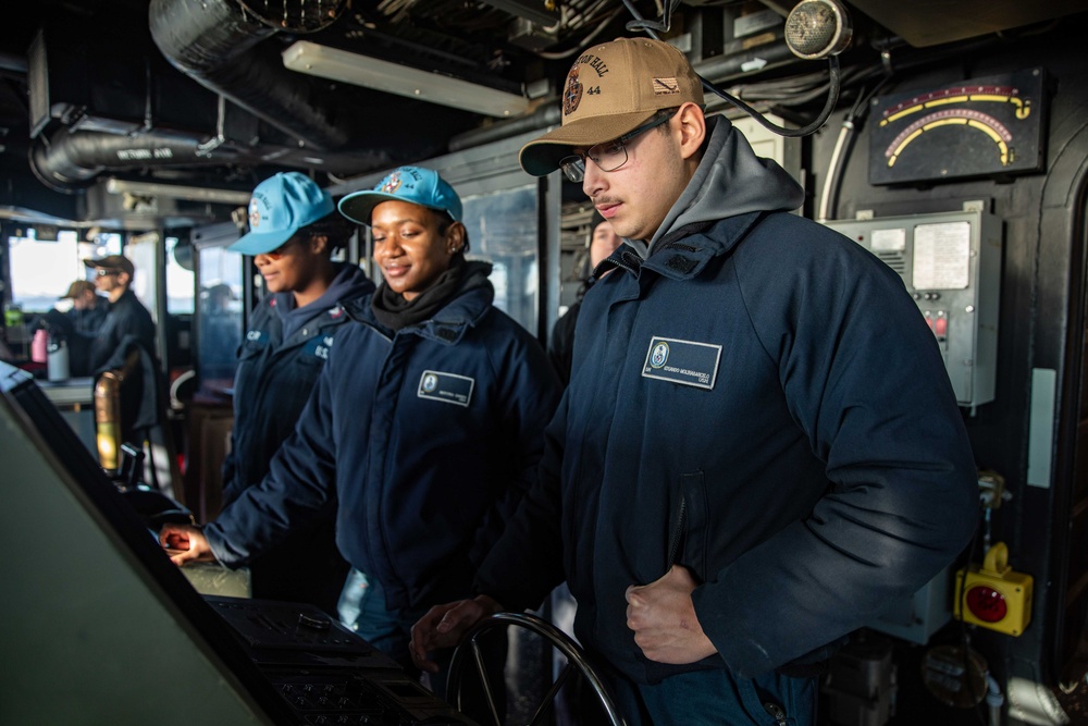 USS Gunston Hall Arrives in Harstad, Norway, concluding its participation in Steadfast Defender 24