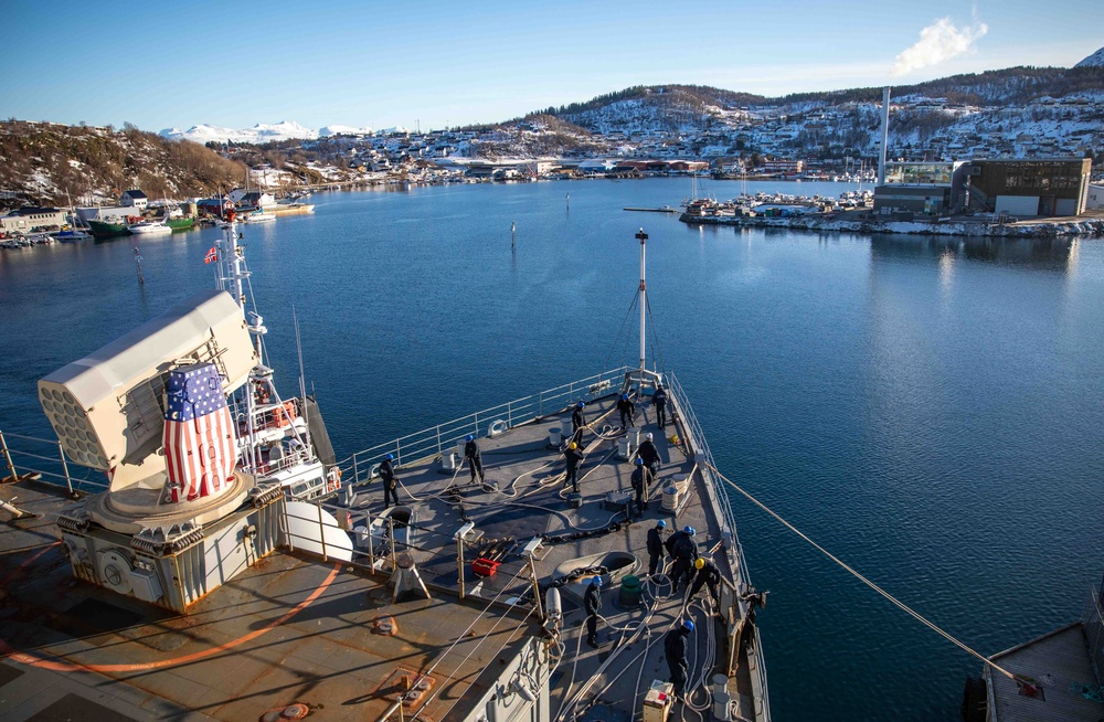 USS Gunston Hall Arrives in Harstad, Norway, concluding its participation in Steadfast Defender 24