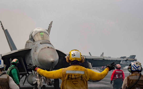 USS Dwight D. Eisenhower Conducts Flight Operations in the Red Sea