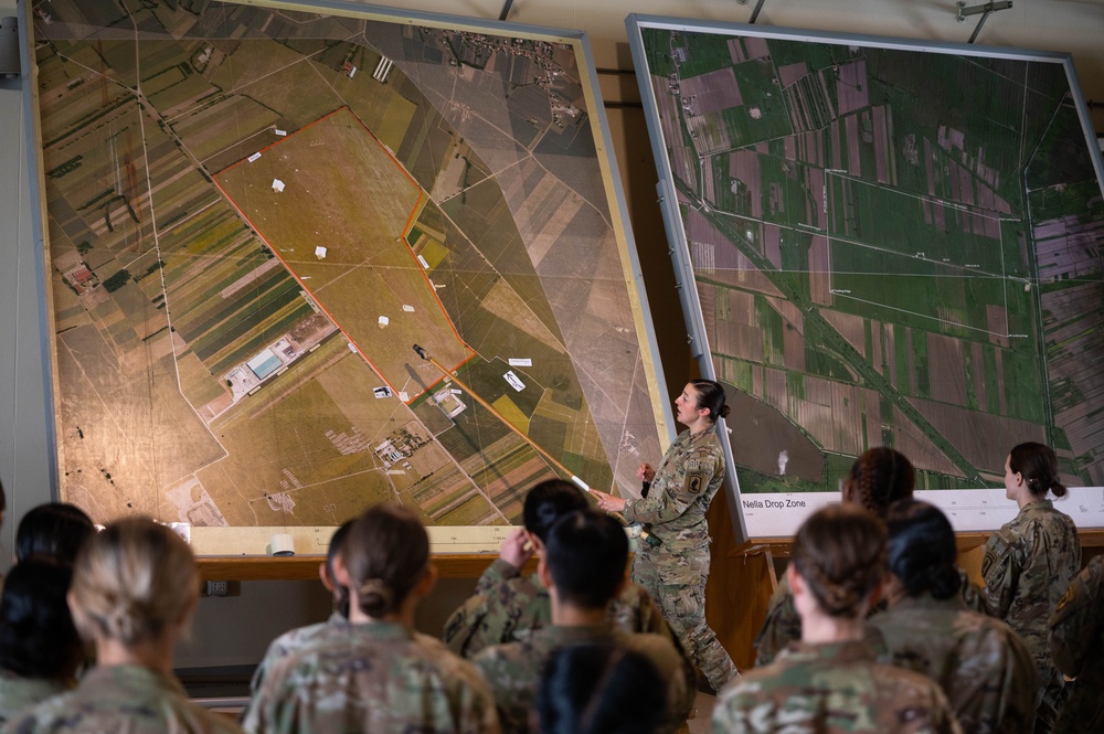 173rd Airborne Brigade All-Women Jump