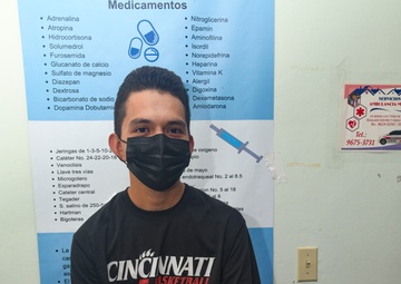 Honduran patient regains use of finger following successful operation by Navy Medicine surgeons