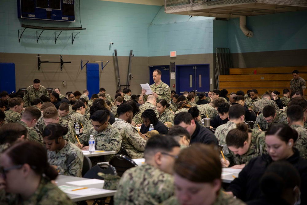 Hampton Roads Sailors take E-5 Navy-Wide Advancement Exam