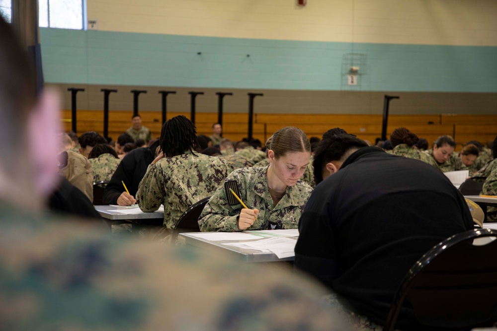 Hampton Roads Sailors take E-5 Navy-Wide Advancement Exam