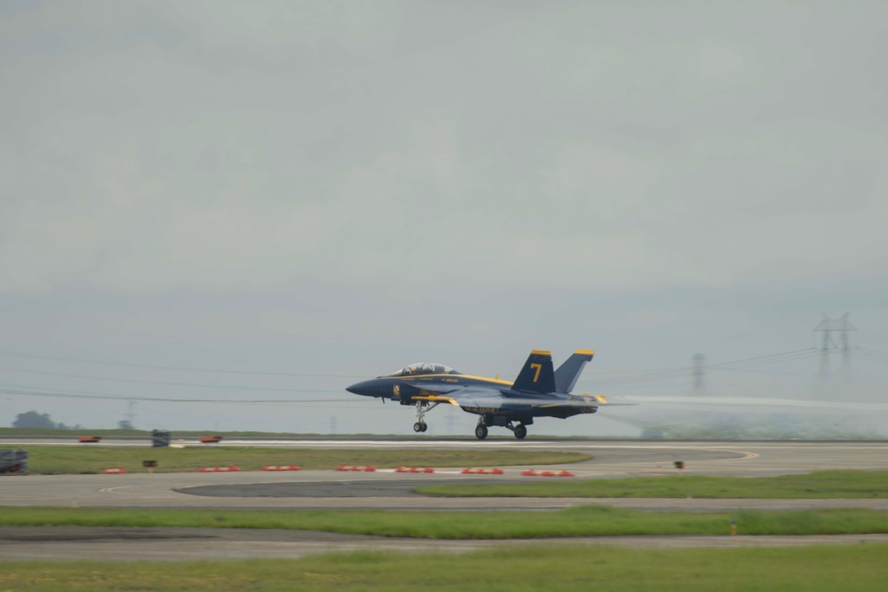 Hometown Heroes fly with Blue Angels