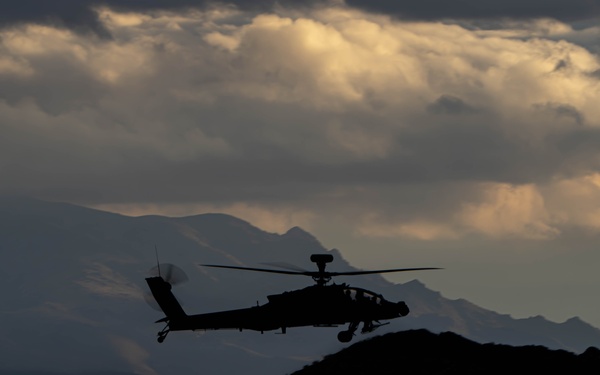Silhouette of AH-64D Apache