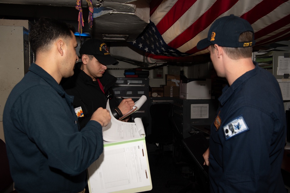 DVIDS - Images - Abraham Lincoln conducts zone inspections [Image 1 of 4]