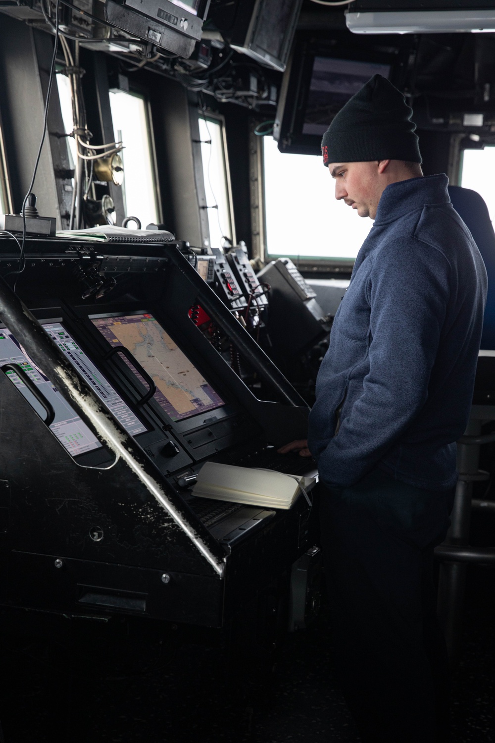 USS Paul Ignatius (DDG 117) Conducts RAS with RFA Tidespring