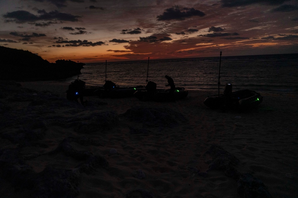 Iron Fist 24: 31st MEU conducts Bi-lateral boat raid on Okinoerabu Island