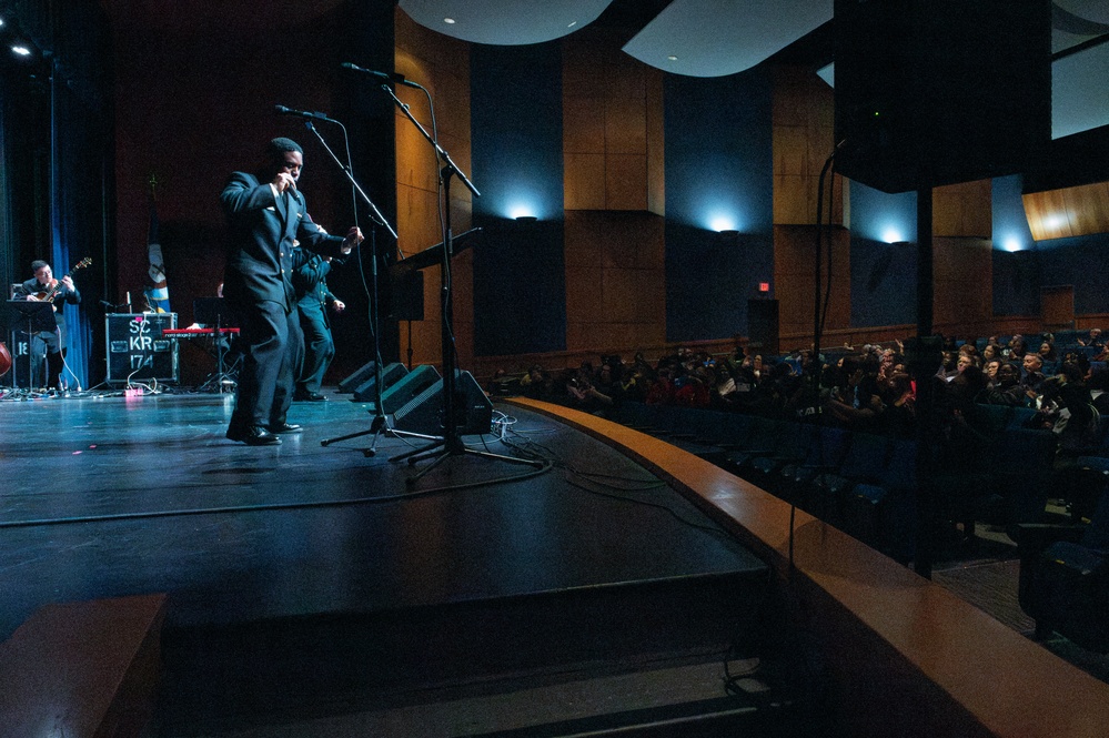 Navy Band Sea Chanters perform at West Memphis High School