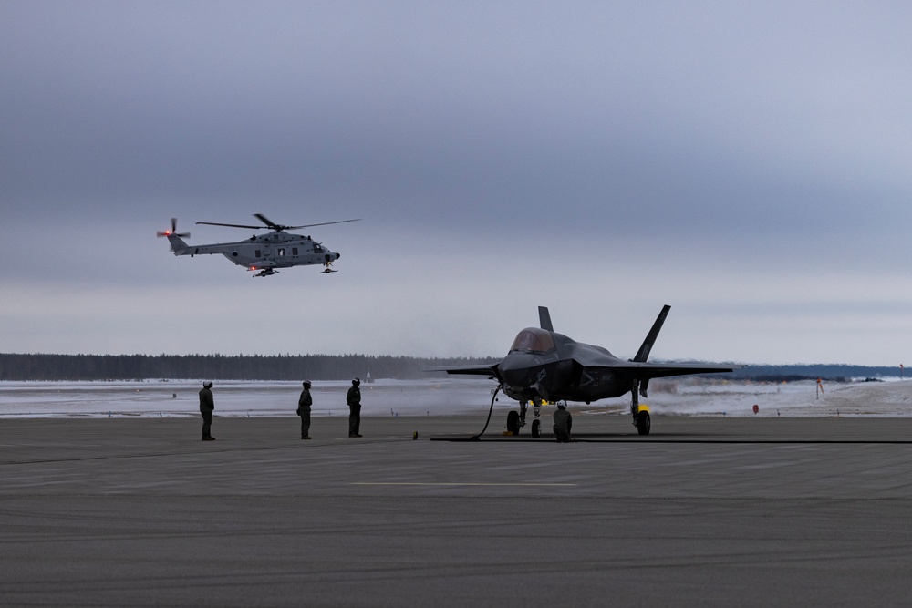 U.S. Marines with VMFA-542 and VMGR-252 conduct distributed aviation operations in Sweden during Exercise Nordic Response 24