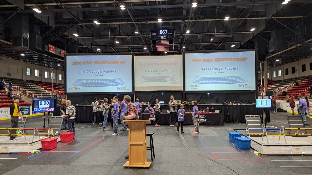 AFRL senior leaders encourage Ohio youth at annual robotics state championship