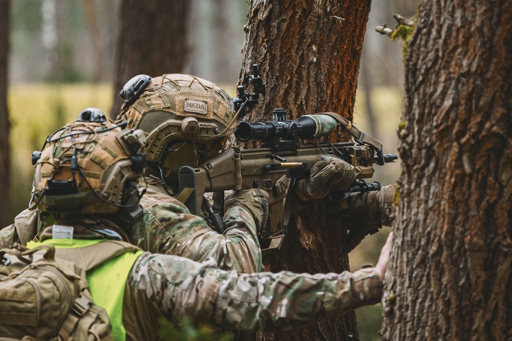 Belgian SOF Train in Grafenwoehr