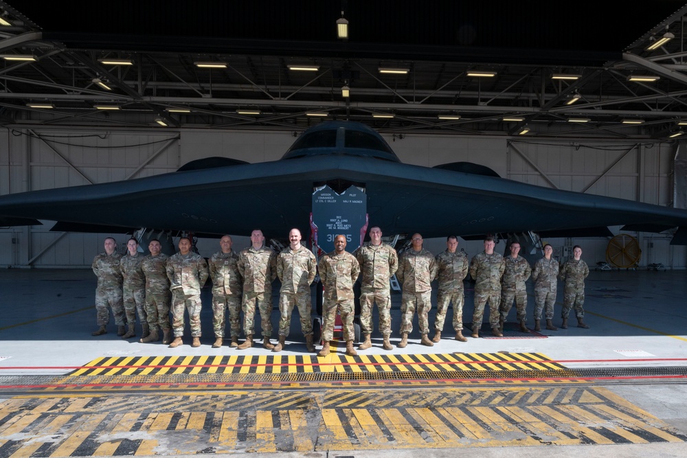 AFGSC First Sergeant tours the B-2