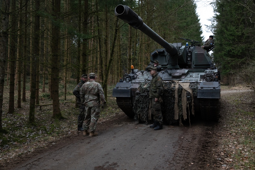 Allied Spirit 24 Participants Conduct Artillery Training