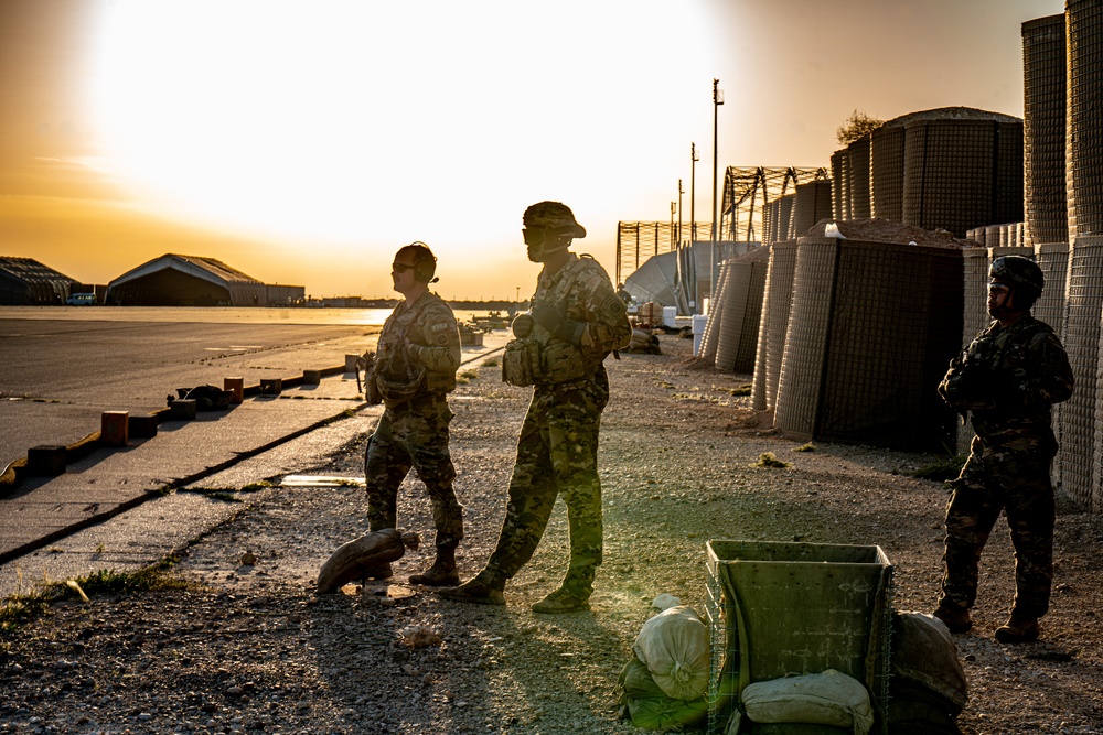 82nd CAB Evening FARP Operations