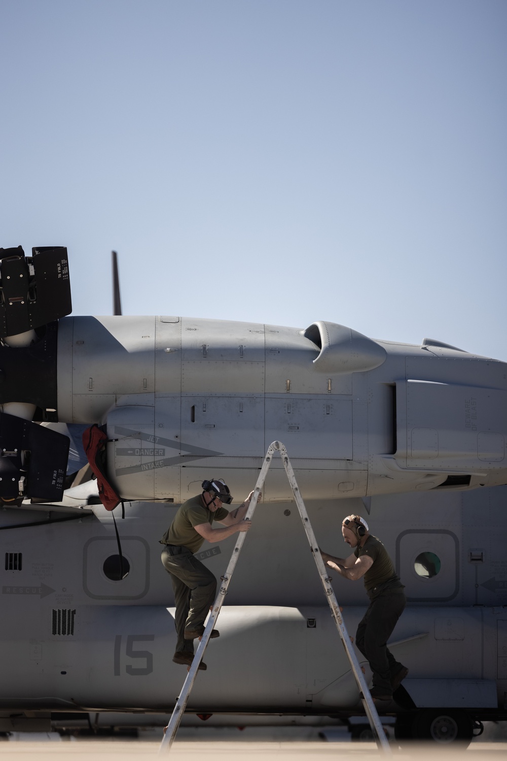 DVIDS - Images - VMM-365 (REIN) MV-22 Osprey Prepares to Return to ...