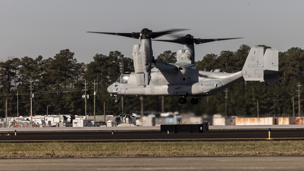 DVIDS - Images - VMM-365 (REIN) MV-22 Osprey Prepares to Return to ...