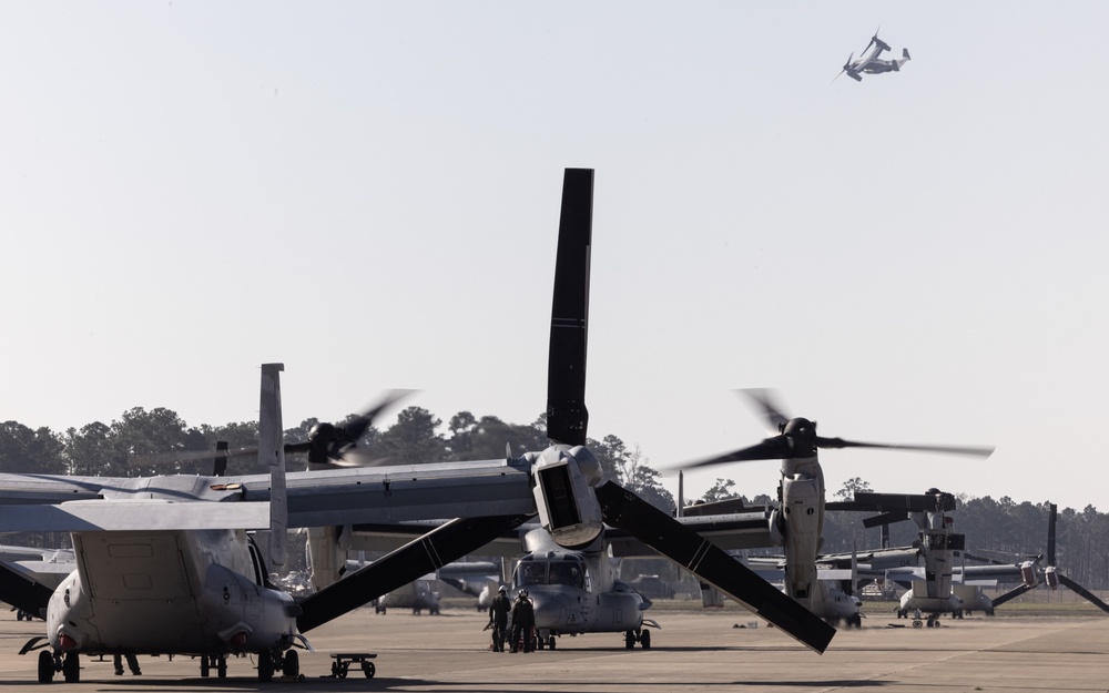 VMM-365 (REIN) MV-22 Osprey Resumes Flight Operations