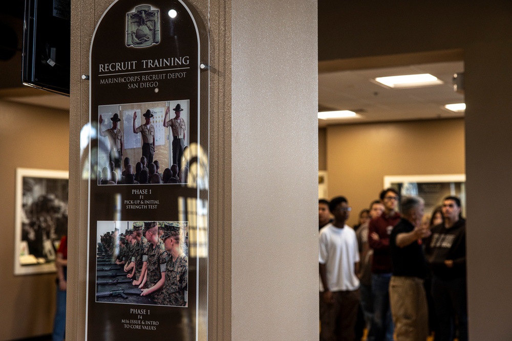 Peoria High School AFJROTC Visits MCRD San Diego