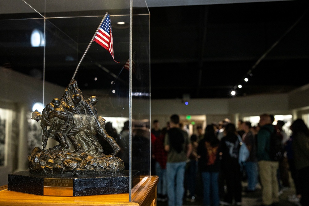 Peoria High School AFJROTC Visits MCRD San Diego