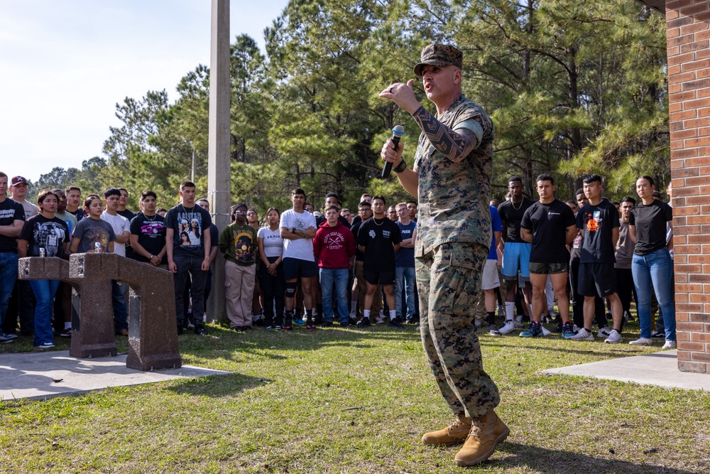 Marine Corps Combat Service Support Schools hosts barracks bash