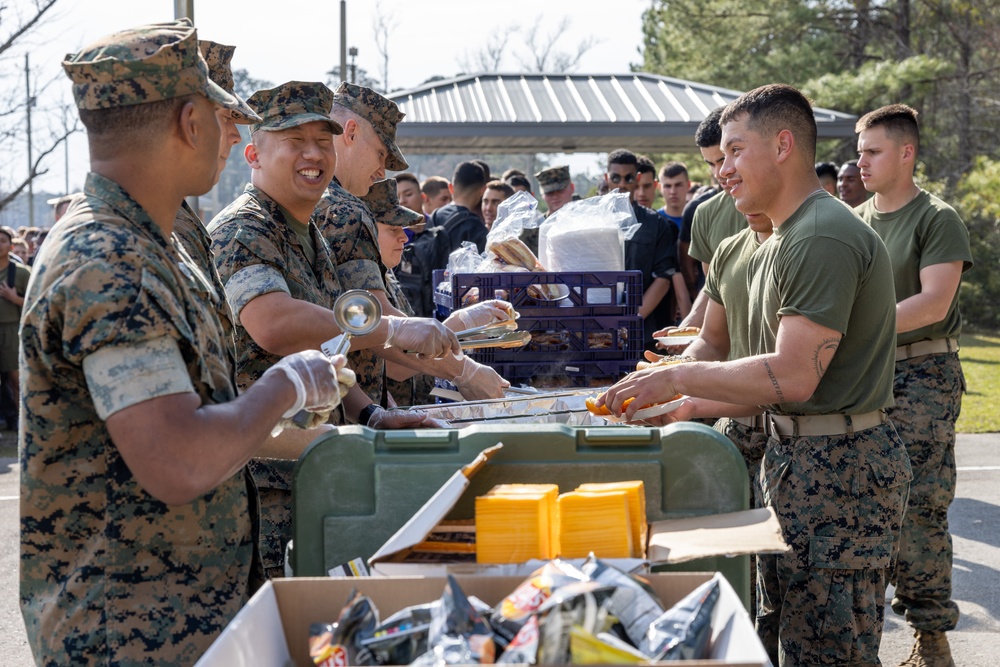 Marine Corps Combat Service Support Schools hosts barracks bash