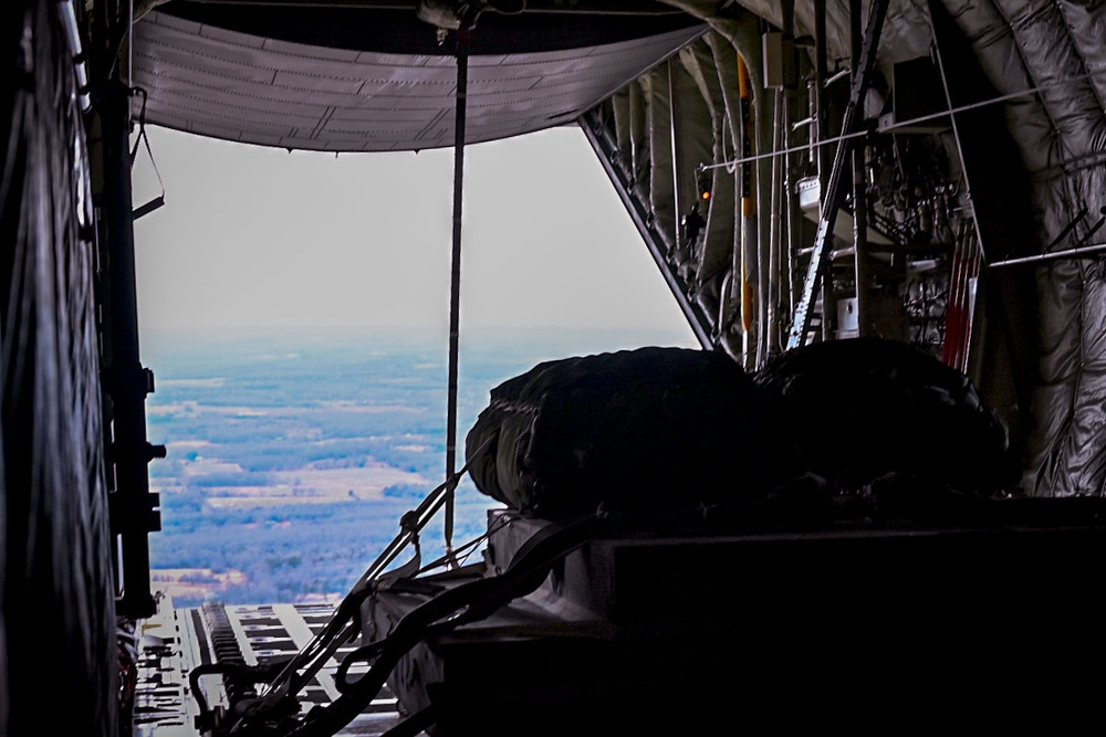 19th AF command chief takes flight with 314th AW