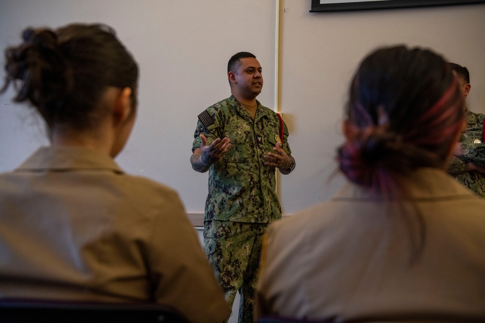 NJROTC Students Tour Recruit Training Command