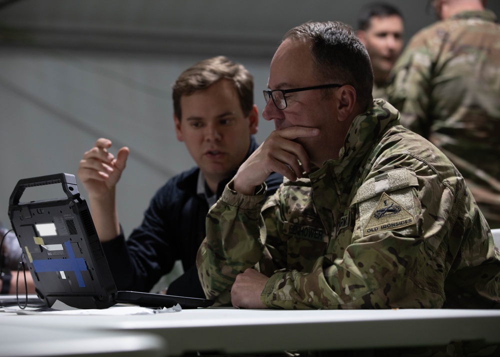 1st Armored Division Commander visits Project Convergence Capstone 4
