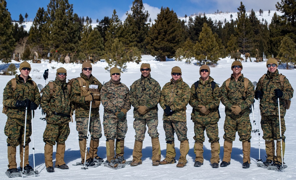 2d Marine Division Commanding General Visits Bridgeport