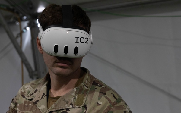 Virtual Reality Immersive Command and Control Experimentation during Project Convergence Capstone 4