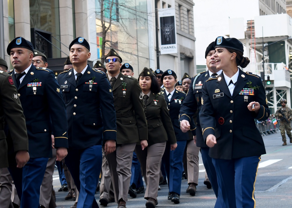 1-69 Infantry Regiment Leads Annual NYC Saint Patrick’s Day Parade