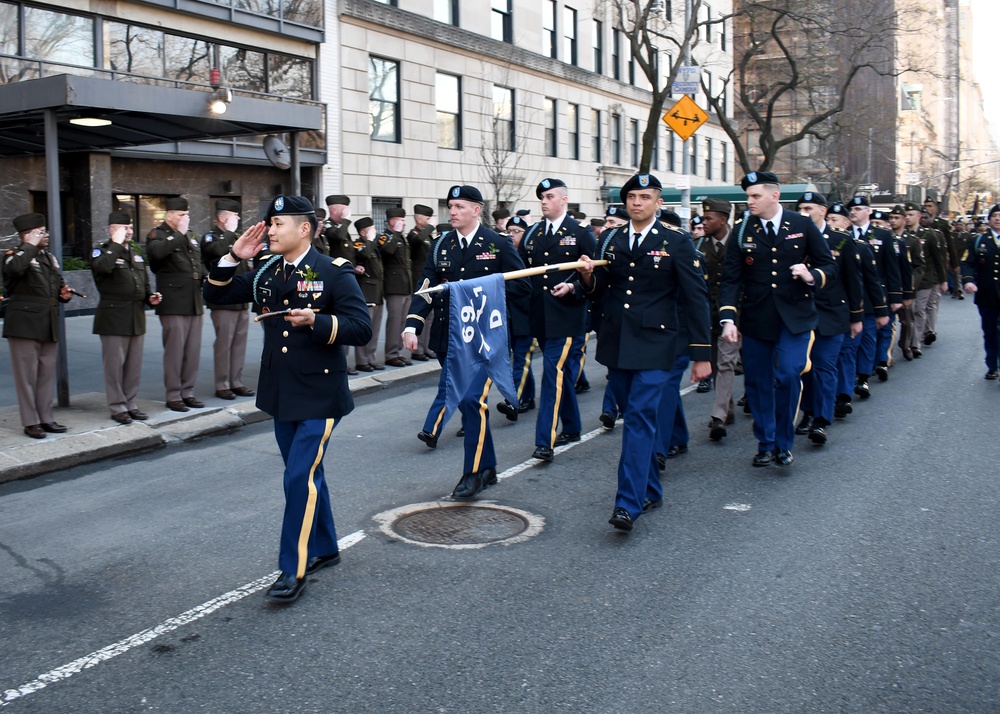 1-69 Infantry Regiment Leads Annual NYC Saint Patrick’s Day Parade