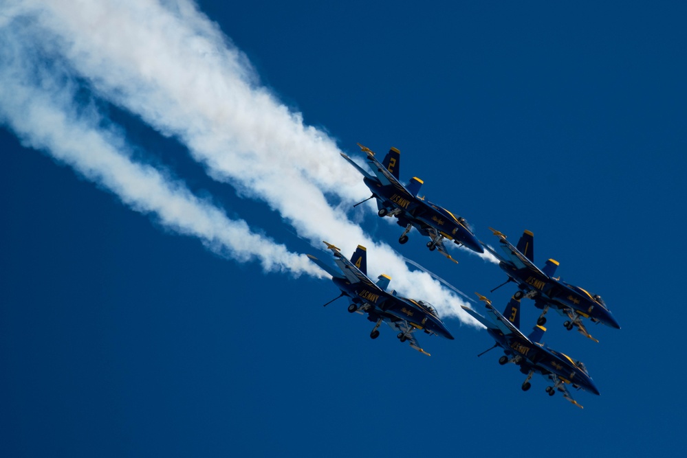 Travis AFB host Wings Over Solano air show, open house