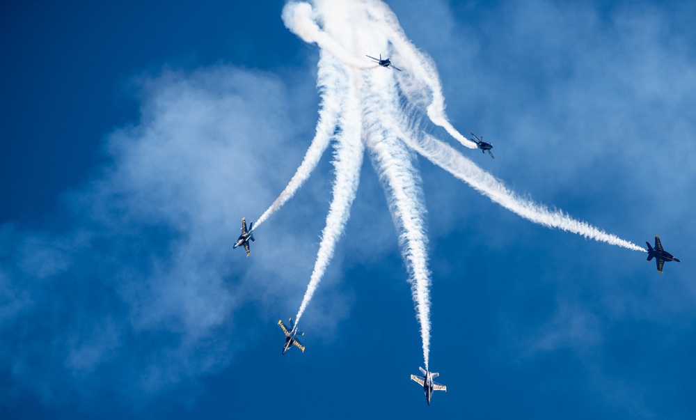 Travis AFB host Wings Over Solano air show, open house