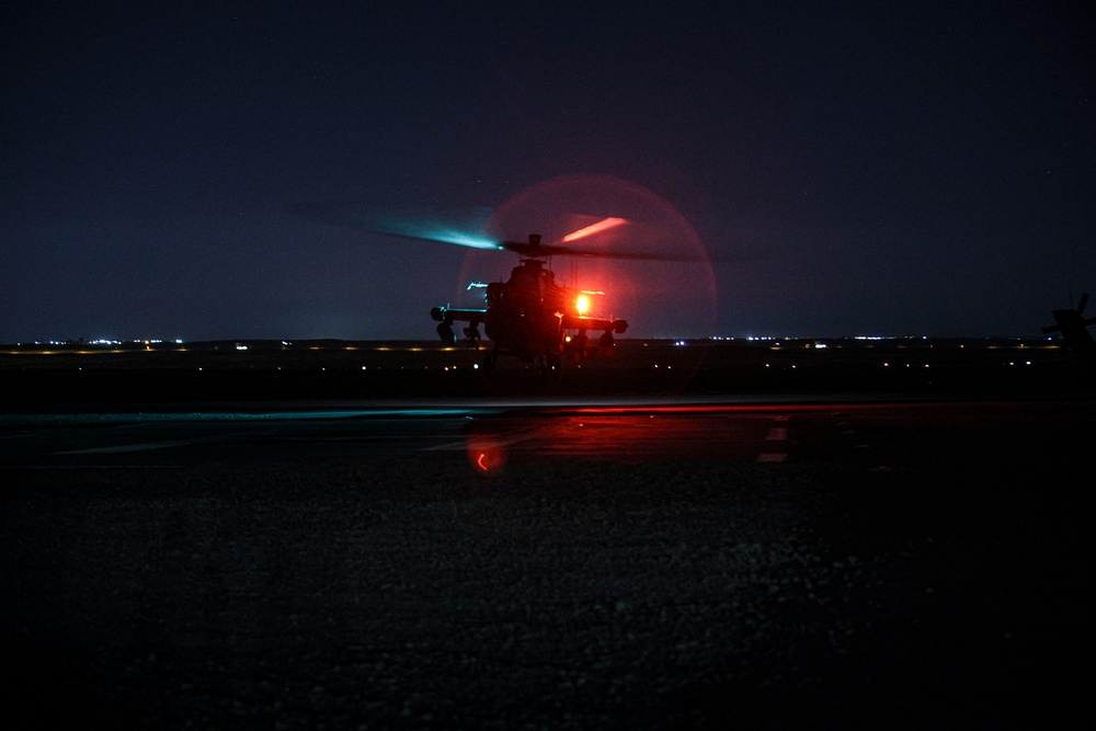 82nd CAB Apache Night QRF