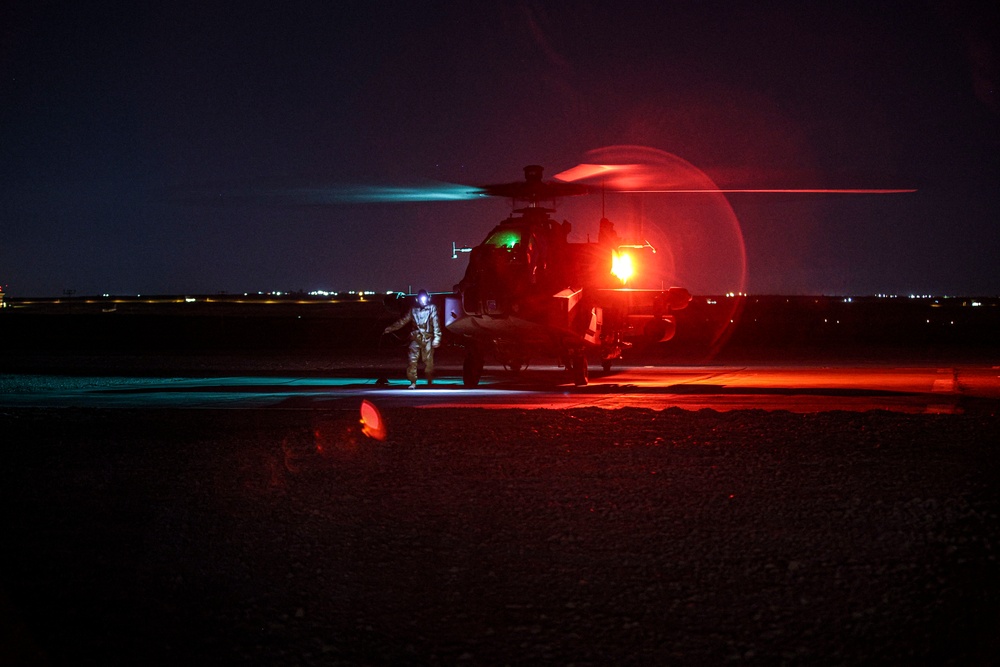 82nd CAB Apache Night QRF