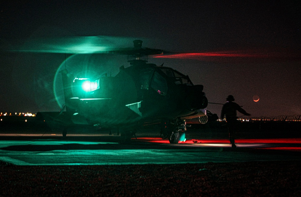 82nd CAB Apache Night QRF